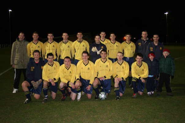 Sutton Bonington FC before a game in 2009