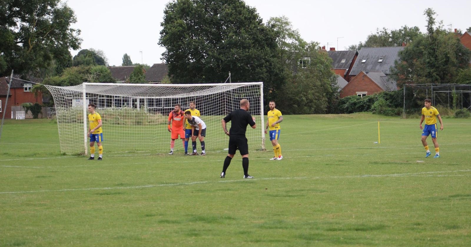 Sutton Bonington FC playing against Loughborough Sudents FC Development